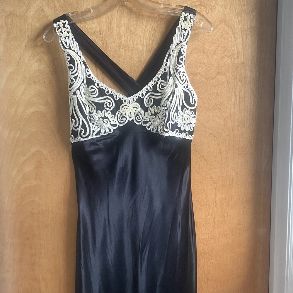 Roberta bridal evening / prom dress very detailed size 7/8